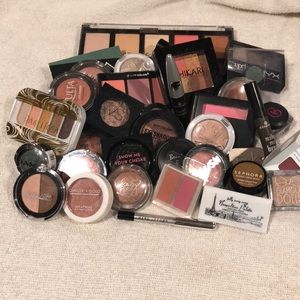 Huge make up bundle
